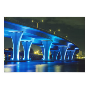 Foto Ponte noturna no Porto de Miami, Flórida