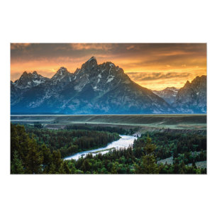 Foto Por do sol em Teton grande e em rio Snake -