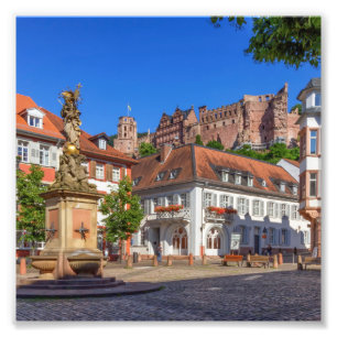 Foto Praça e castelo de Kornmarkt em Heidelberg, Alema