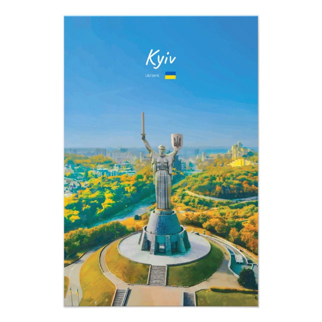 Foto Quieve, Ucrânia - Monumento Mãe Ucrânia (Frente)