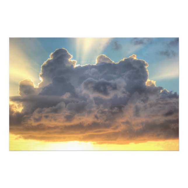 Foto Raios Sunset de Luz através de Nuvens de Tempestad (Frente)
