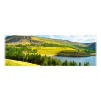 Reservatório de Dovestone no verão