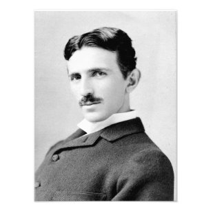 Foto Retrato de Nikola Tesla