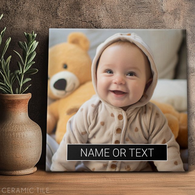 Foto Simples com Bloco de Cor Preta para Texto (Custom Tile)