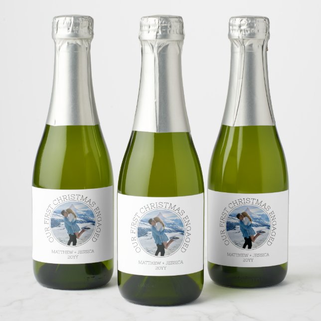 Foto Simples Moderna Nosso Primeiro Natal Noivo (Garrafas)