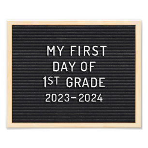 Foto Sinal de 1º dia da rua Primeiro dia da escola