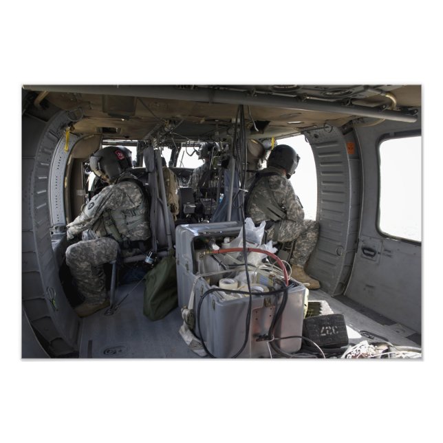 Foto soldados vigiam por perigo (Frente)