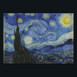 Foto Starry Night por Vincent van Gogh<br><div class="desc">Vincent Willem van Gogh foi um pintor de origem holandesa, impressionista e Postado, cuja obra, notável pela sua beleza áspera, honestidade emocional e cor ousada, teve uma influência profunda na arte do século 20. Após anos de dolorosa ansiedade e frequentes surtos de doença mental, ele morreu aos 37 anos de...</div>