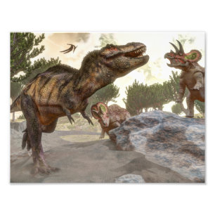 Foto Tiranossauro rex escapando do ataque do triceratop