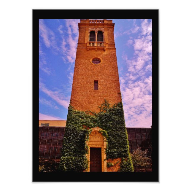Foto Torre do Carillon (Frente)