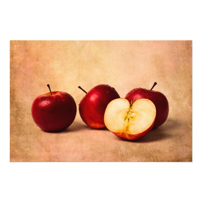 Foto Três Maçãs E Meio (Frente)