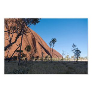 Foto uluru e planície do deserto