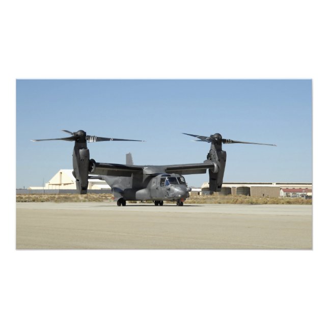 Foto Um CV-22 Osprey prepara-se para a descolagem (Frente)
