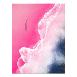 Foto Um surfista em uma praia rosa na Indonésia