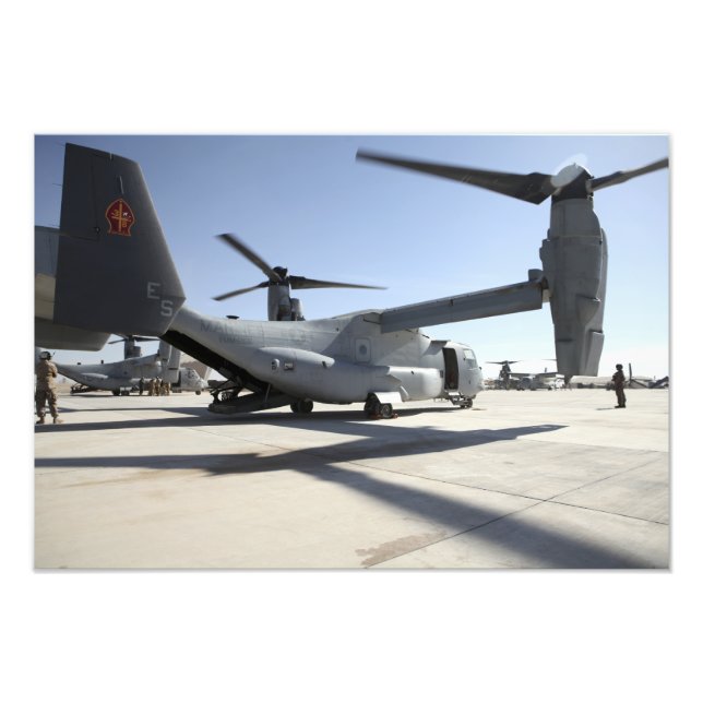 Foto V-22 Aeronave de Osprey tiltrotor 2 (Frente)