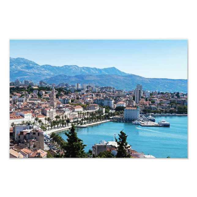 Foto Vista aérea da frente marítima da cidade de Split, (Frente)