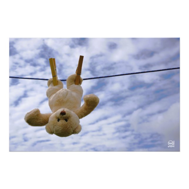 Foto Waslijn met knuffelbeer die hangt te drogen. (Frente)