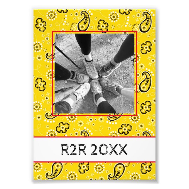 Foto Yellow Bandana Adventure Photo Fund (Frente)