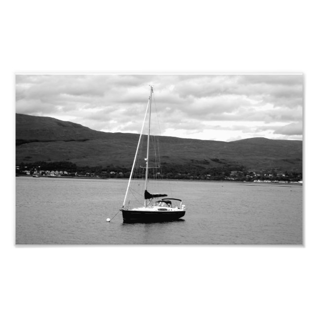 Fotografia de Barco Preto e Branco (Frente)