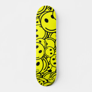 Frente de Sorrisos Trippy Skateboard
