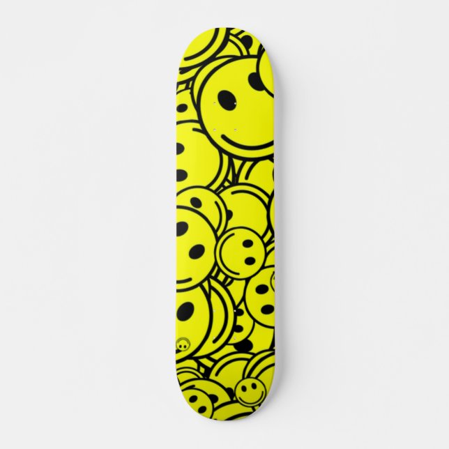 Frente de Sorrisos Trippy Skateboard (Frente)