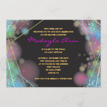 FULGOR do laser no convite ESCURO de Mitzvah do