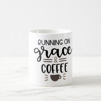 "Funcionando na caneca da benevolência & do café"