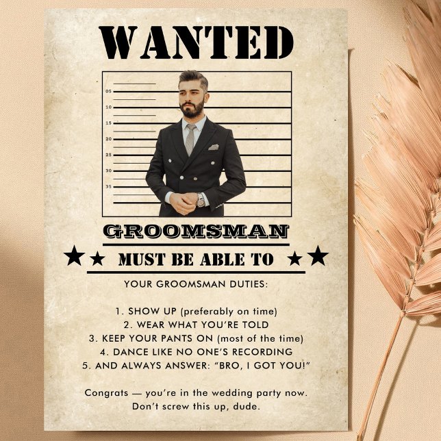 Funny Photo Groomsman  Invitation (Criador carregado)