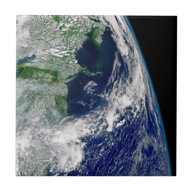 Furacões Em Uma Terra Parcial. (Frente)