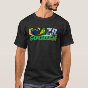 Futebol de Brasil com a camisa do preto T da