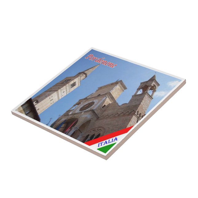 FVG033 PORDENONE, Catedral de Itália, (Lateral)