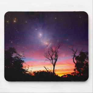 Galáxia Mousepad do espaço da nebulosa