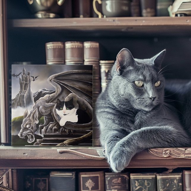 Gargoyle branco preto (Criador carregado)