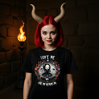 Garota Gótica de Aquarela com Citação de Amor