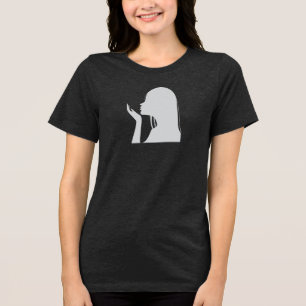 Garota Whimsical Soprando Na Palma Da Silhueta