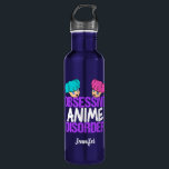 Garrafa Anime engraçado bonito obcecado<br><div class="desc">Presente obsessivo da garrafa de água do humor da desordem do Anime que caracteriza duas meninas bonitos do anime com cerceta e cabelo cor-de-rosa sobre o texto obcecado engraçado para um fã do manga que ame a animação japonesa.</div>