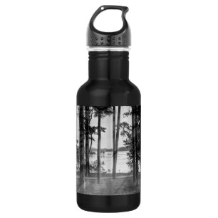 Garrafa Árvores De Perigo À Escala De Cinza De Rocha Mes