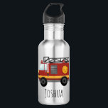 Garrafa Caminhão e nome do motor de incêndio<br><div class="desc">Este design de garrafa de água para crianças modernas e bonitinhas apresenta um caminhão com motor de incêndio vermelho,  com espaço para você adicionar seu nome de garotos em tipografia peculiar. O perfeito presente de bombeiro e bombeiro para a escola.</div>