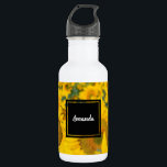 Garrafa Campo Amarelo de Girassóis Fotografia<br><div class="desc">Uma garrafa de água personalizada com uma bela fotografia de um campo de girassóis amarelos.</div>