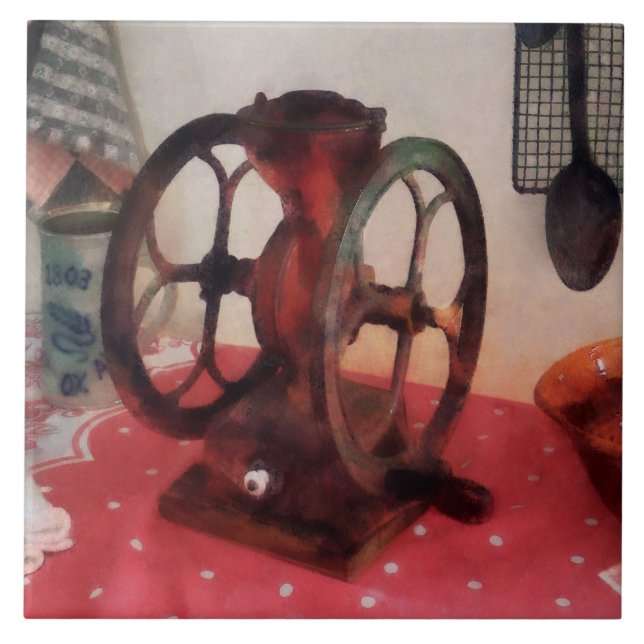 Garrafa de Café em Tablecloth Vermelha (Frente)