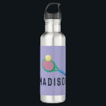 Garrafa Faculdade de Tênis Roxos e Cuecas<br><div class="desc">Esta garrafa de garotos fofa apresenta um design tênis de desenho roxo divertido. Também há espaço para você adicionar seu nome de meninas em uma bela fonte. O esporte perfeito temia a adição à escola ou material esportivo de seus filhos.</div>