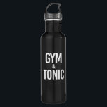 Garrafa Gym e Tonic - - Gym Humor -.png<br><div class="desc">Camisetas e engrenagens únicas de humor cigano em FitPhrase.com Comprar mais Designs e Roupas atléticas aqui: http://www.FitPhrase.com Incluindo Camisetas de humor cigano, tanques de humor cigano, capas de humor cigano, Bolsas de gesso, Posters de humor cigano, garrafas de humor cigano, punhetas de humor cigano, chapéus de humor cigano, ou Mugs...</div>