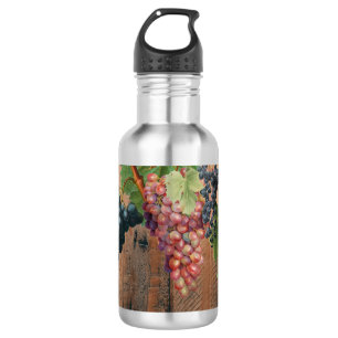 Garrafa Madeira e Uvas de Vinha russa