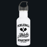 Garrafa Mancha Personalizada do Departamento de Atento de<br><div class="desc">Hídrico em estilo com esta engraçada garrafa de água de pickleball com pás de pickleball cruzadas, bola e tipografia retrô em preto. Adicione seu texto personalizado para personalizar - nome do jogador, nome do grupo, nome do clube, cidade, nome do torneio, etc. Faz um presente de excelente para jogadores de...</div>