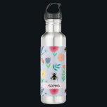 Garrafa Meninas Flores Botânicas Bonitas e Bebidas<br><div class="desc">Este design de garrafa d'água de crianças engraçadas e bonitinhas apresenta ilustrações únicas de abelha e flor e um padrão tipicamente natural,  com espaço para você adicionar seu nome de meninas em uma bela tipografia. O presente botânico floral perfeito para o seu filho.</div>