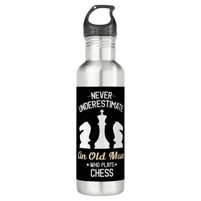 Garrafa Mens Nunca Subestimam Um Velho Que Joga Ches (Frente)