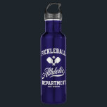 Garrafa Personalizado do Departamento de Atendimento de Pi<br><div class="desc">Hídrico em estilo com esta garrafa de água de picleball divertida com pás de picleball cruzadas, bola e tipografia retrô. Adicione seu texto personalizado para personalizar - nome do jogador, nome do grupo, nome do clube, cidade, nome do torneio, etc. Faz um presente de excelente para jogadores de picles, treinadores,...</div>