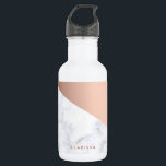 Garrafa Rosa de mármore branco geométrico do pintinho Eleg<br><div class="desc">Na moda e design geométrica moderna com mármore branco falso e ouro rosa faux.</div>