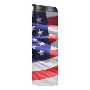 Garrafa Térmica Bandeira Americana no Banner da Onda Eólica