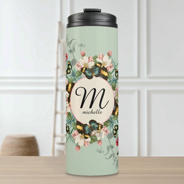 Garrafa Térmica Borboletas de Monograma Vintage (Vintage Monogram Butterflies Sage Green Custom Thermal Tumbler)
